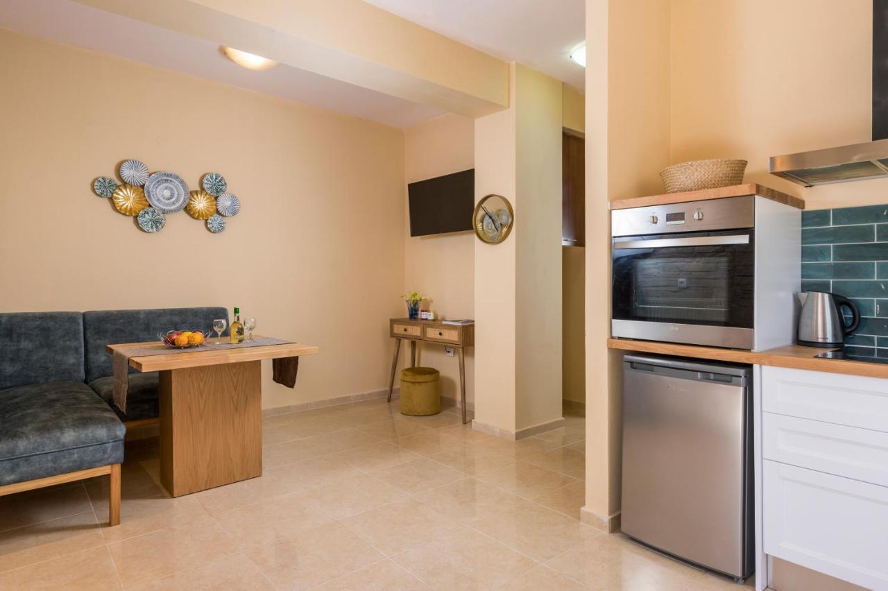 Anna Boutique Apartment Kato Daratso Bagian luar foto